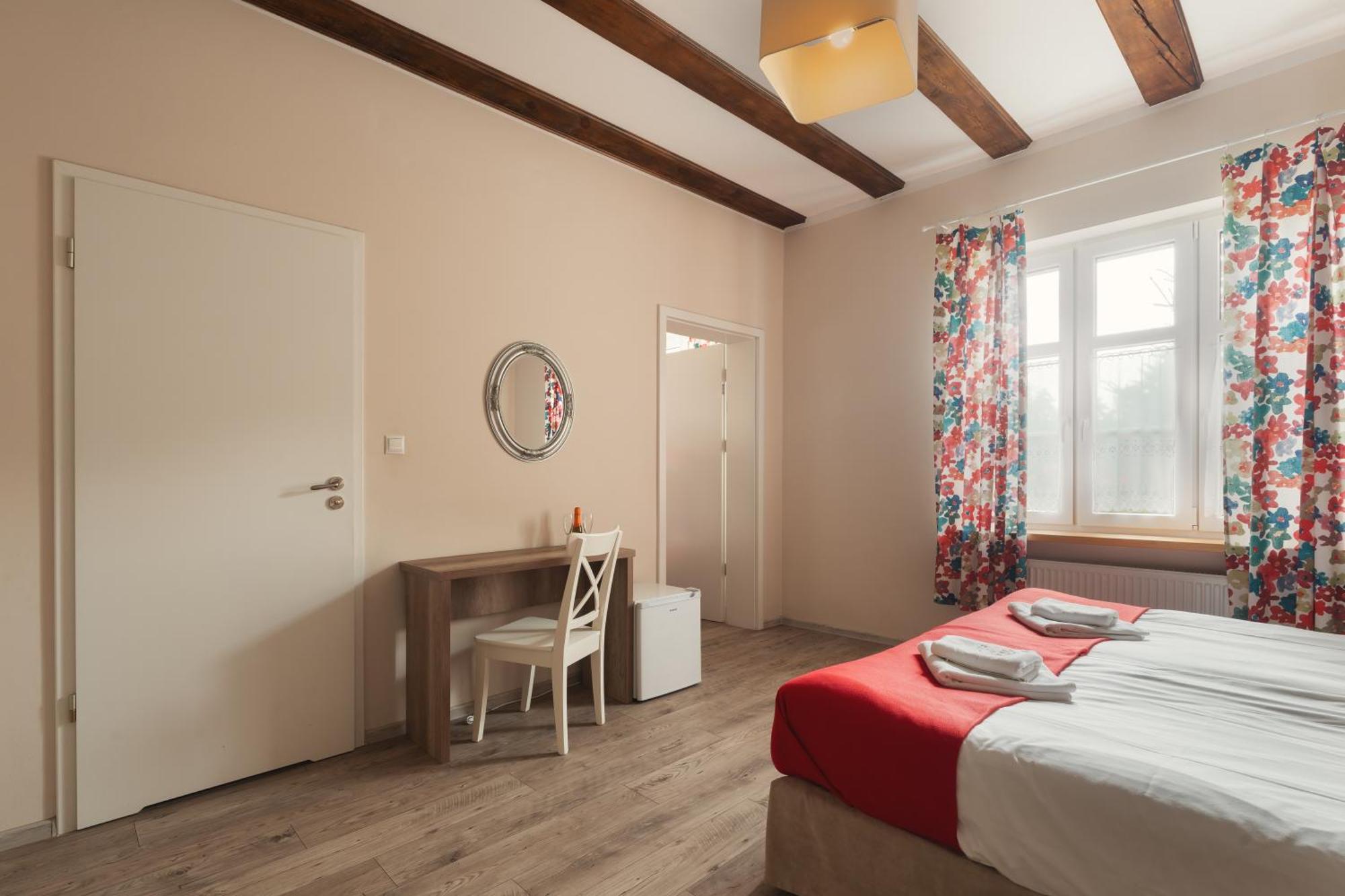 Hotel Stary Mlyn Strzeszyn Lubowo  Zimmer foto